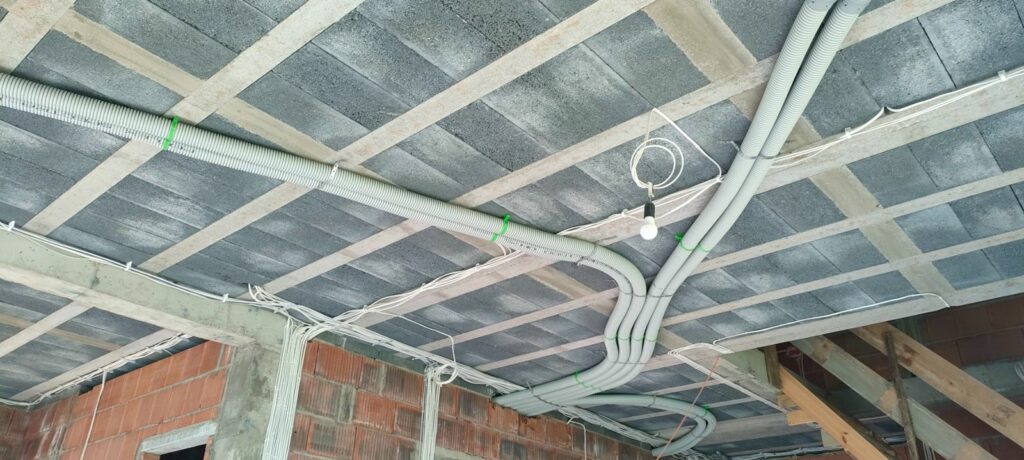 Montaż instalacji rekuperacji - kanały nawiewne Spectra